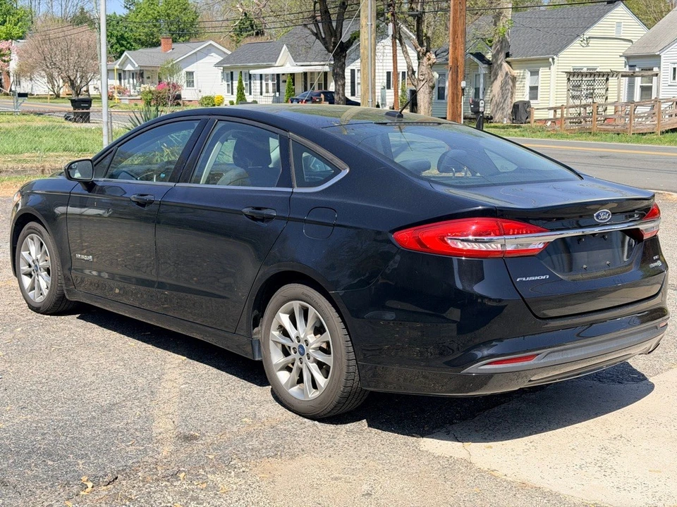 2017 Ford Fusion 2nd Gen - Image 9 of 17