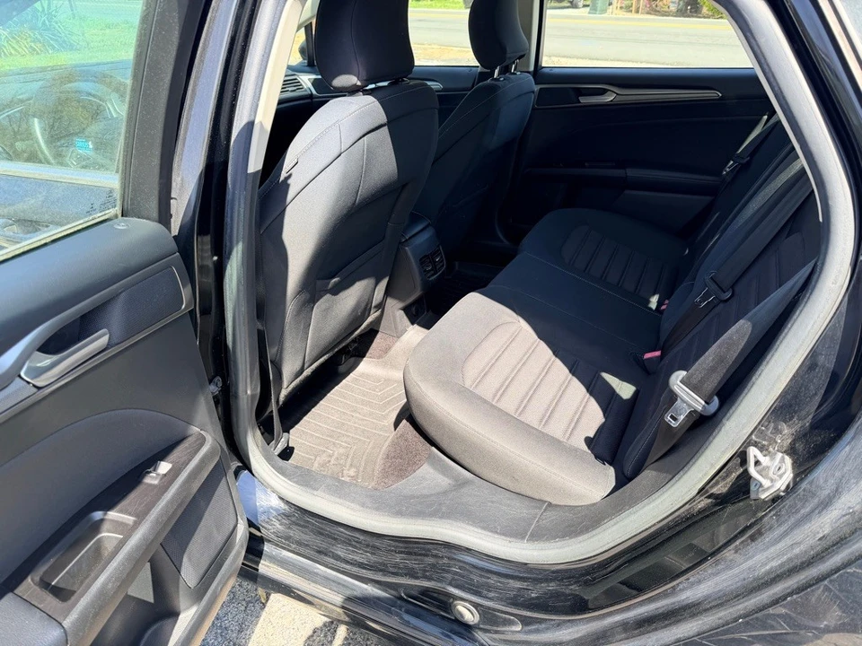 2017 Ford Fusion 2nd Gen - Image 12 of 17