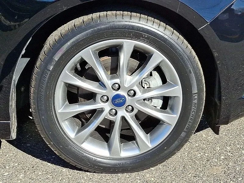 2017 Ford Fusion 2nd Gen - Image 9 of 12