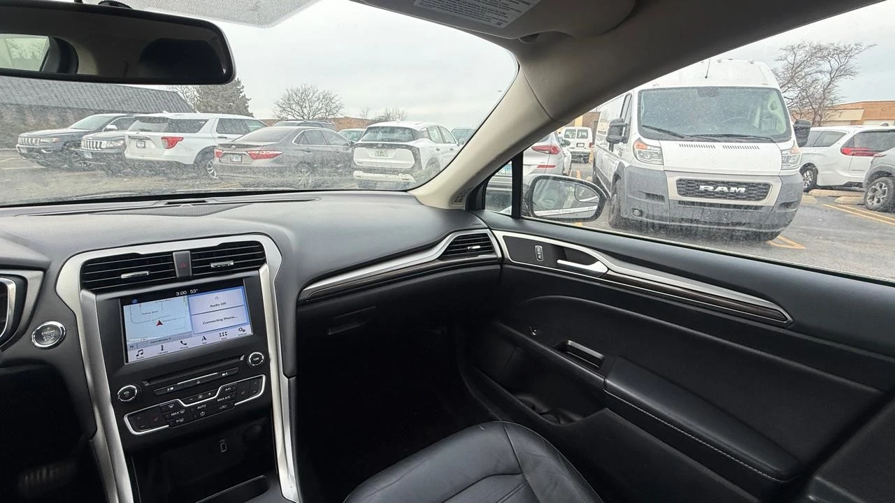 2017 Ford Fusion 2nd Gen - Image 18 of 21