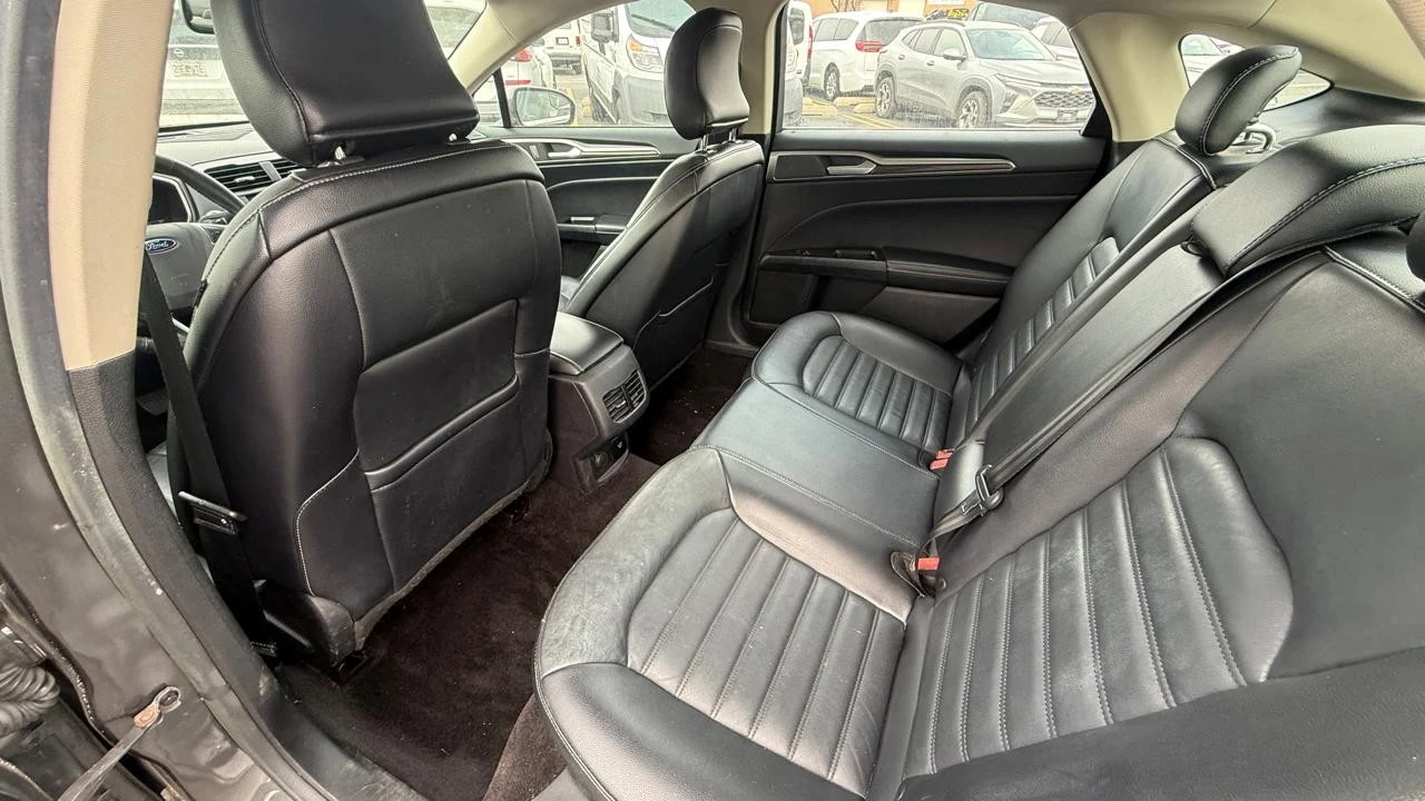 2017 Ford Fusion 2nd Gen - Image 19 of 21