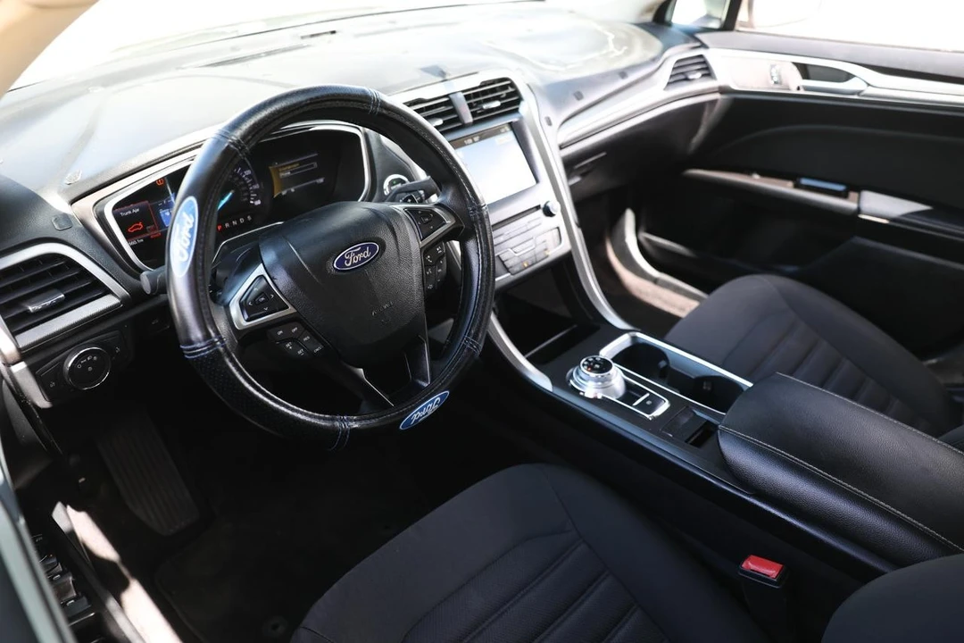 2017 Ford Fusion 2nd Gen - Image 4 of 12