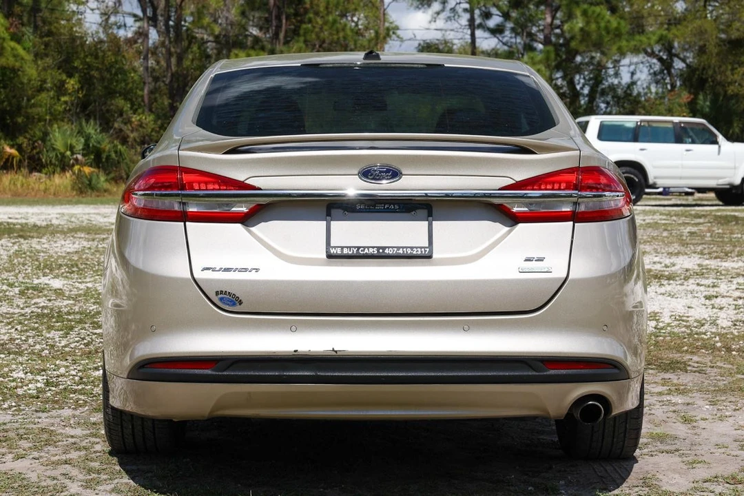 2017 Ford Fusion 2nd Gen - Image 9 of 12