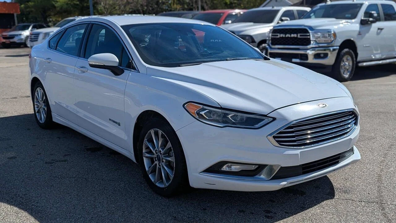 2017 Ford Fusion 2nd Gen - Image 2 of 12