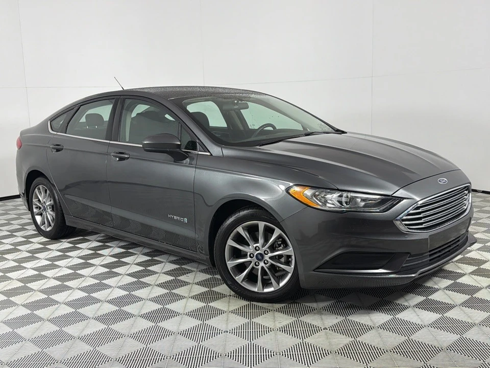 2017 Ford Fusion 2nd Gen - Image 2 of 12