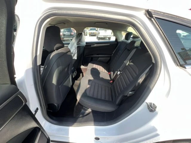 2017 Ford Fusion 2nd Gen - Image 12 of 15