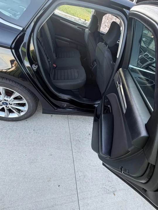 2017 Ford Fusion 2nd Gen - Image 6 of 12