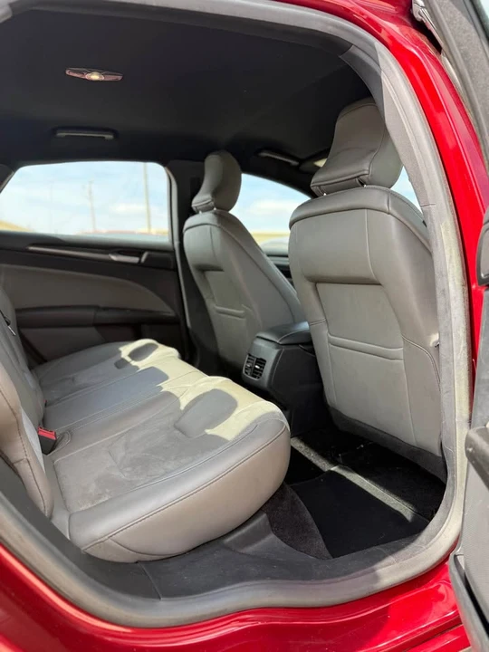 2017 Ford Fusion 2nd Gen - Image 12 of 17