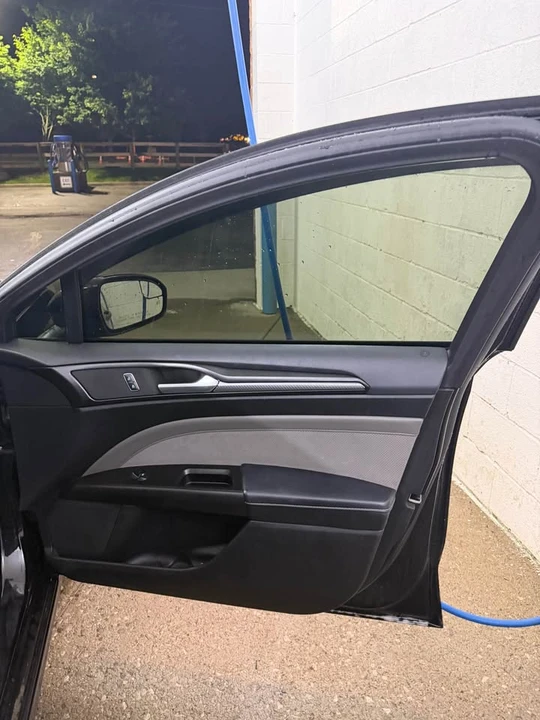 2017 Ford Fusion 2nd Gen - Image 12 of 17