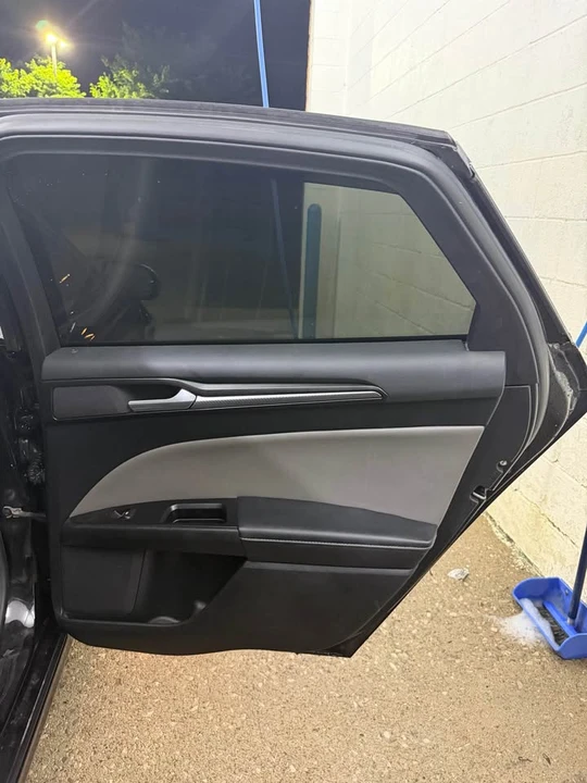 2017 Ford Fusion 2nd Gen - Image 14 of 17