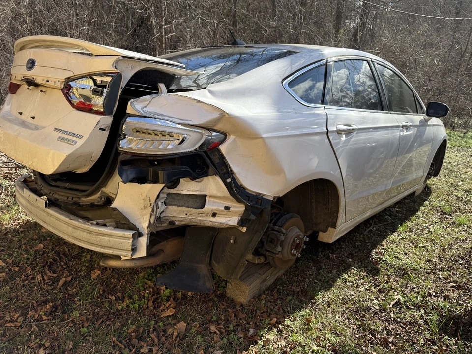 2017 Ford Fusion 2nd Gen - Image 5 of 11