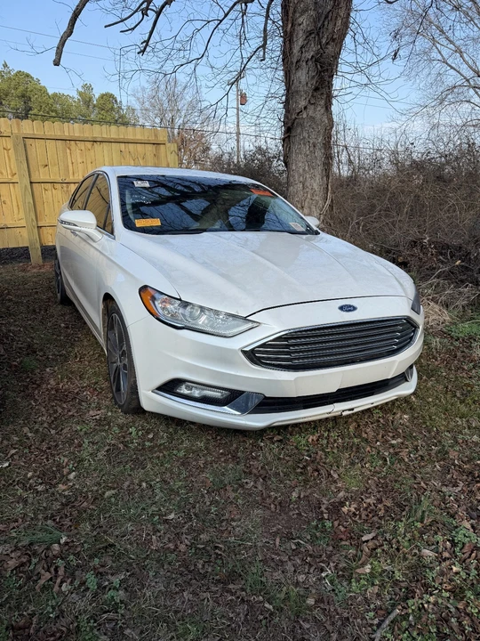 2017 Ford Fusion 2nd Gen - Image 2 of 8