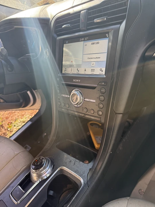 2017 Ford Fusion 2nd Gen - Image 6 of 8