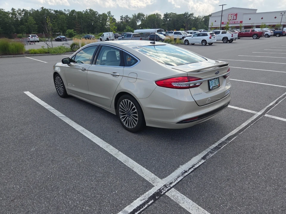 2017 Ford Fusion 2nd Gen - Image 12 of 18