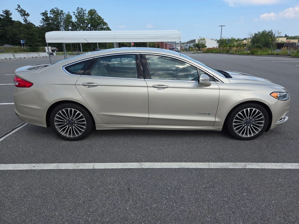 2017 Ford Fusion 2nd Gen - Image 9 of 18