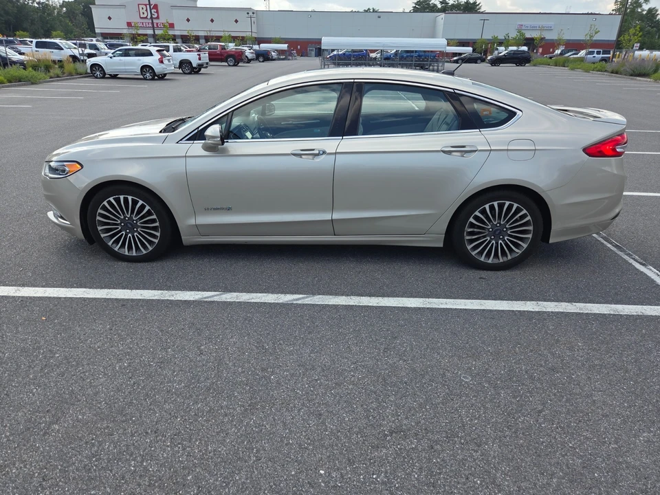 2017 Ford Fusion 2nd Gen - Image 13 of 18