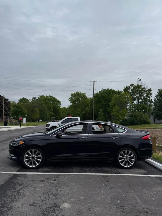 2017 Ford Fusion 2nd Gen - Image 2 of 20
