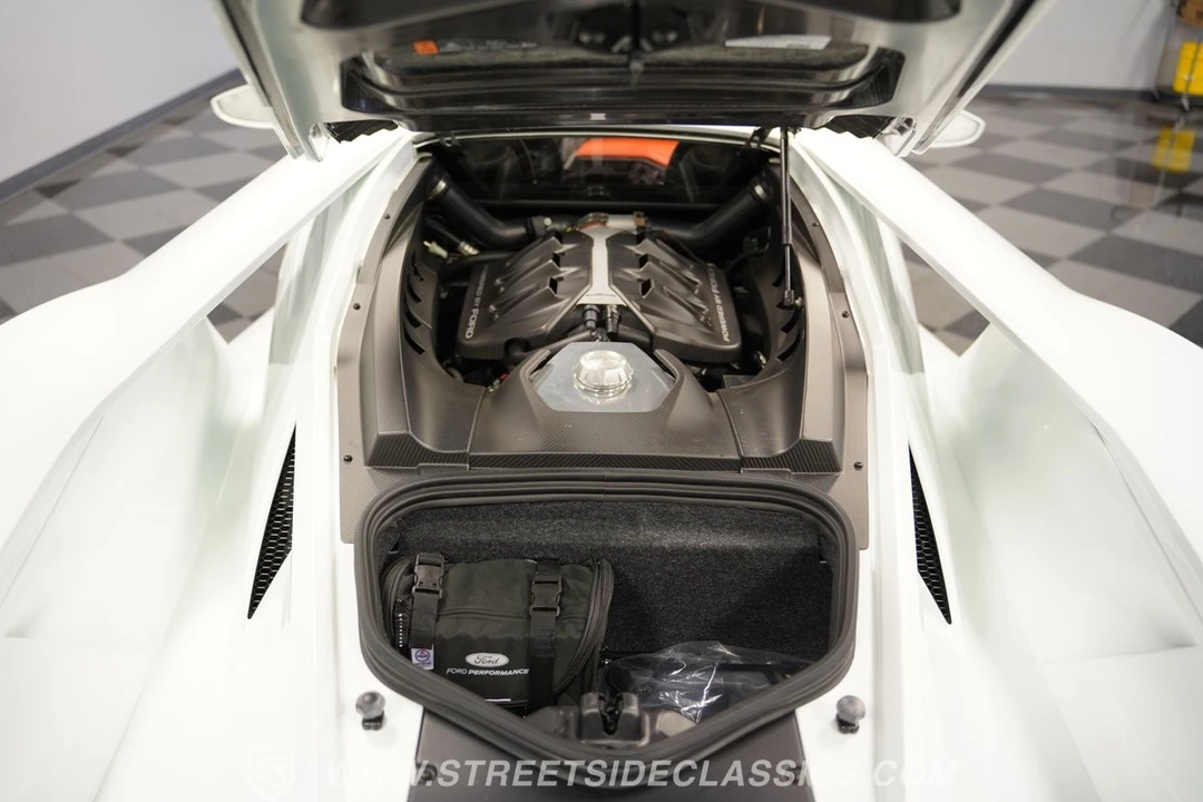 2017 Ford GT 2nd Gen - Image 3 of 21