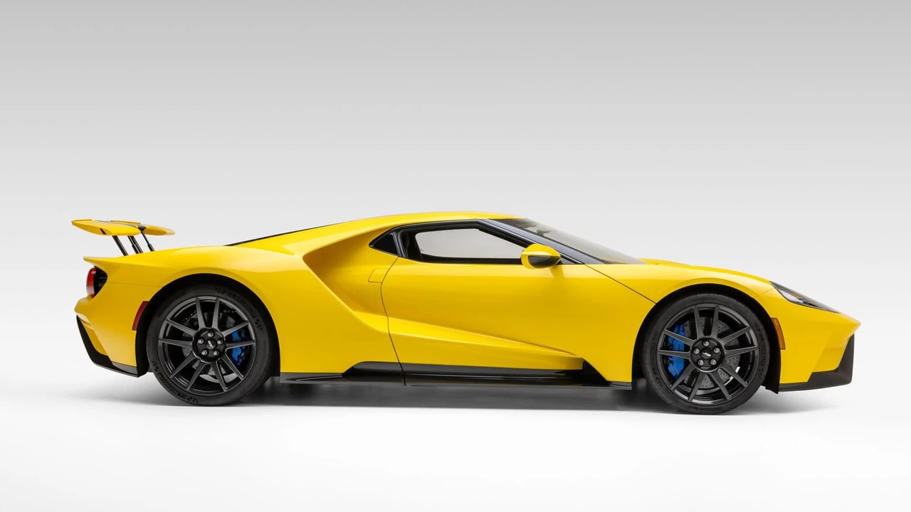 2017 Ford GT 2nd Gen - Image 2 of 31