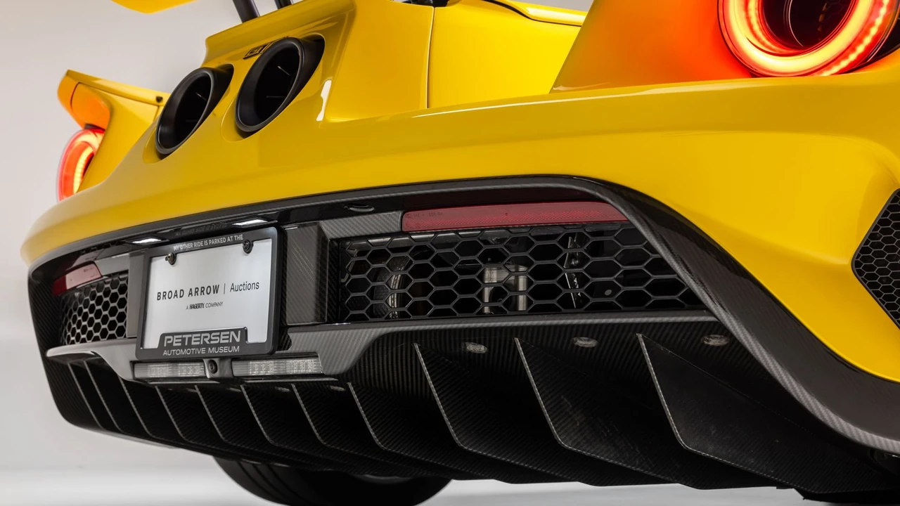 2017 Ford GT 2nd Gen - Image 29 of 31