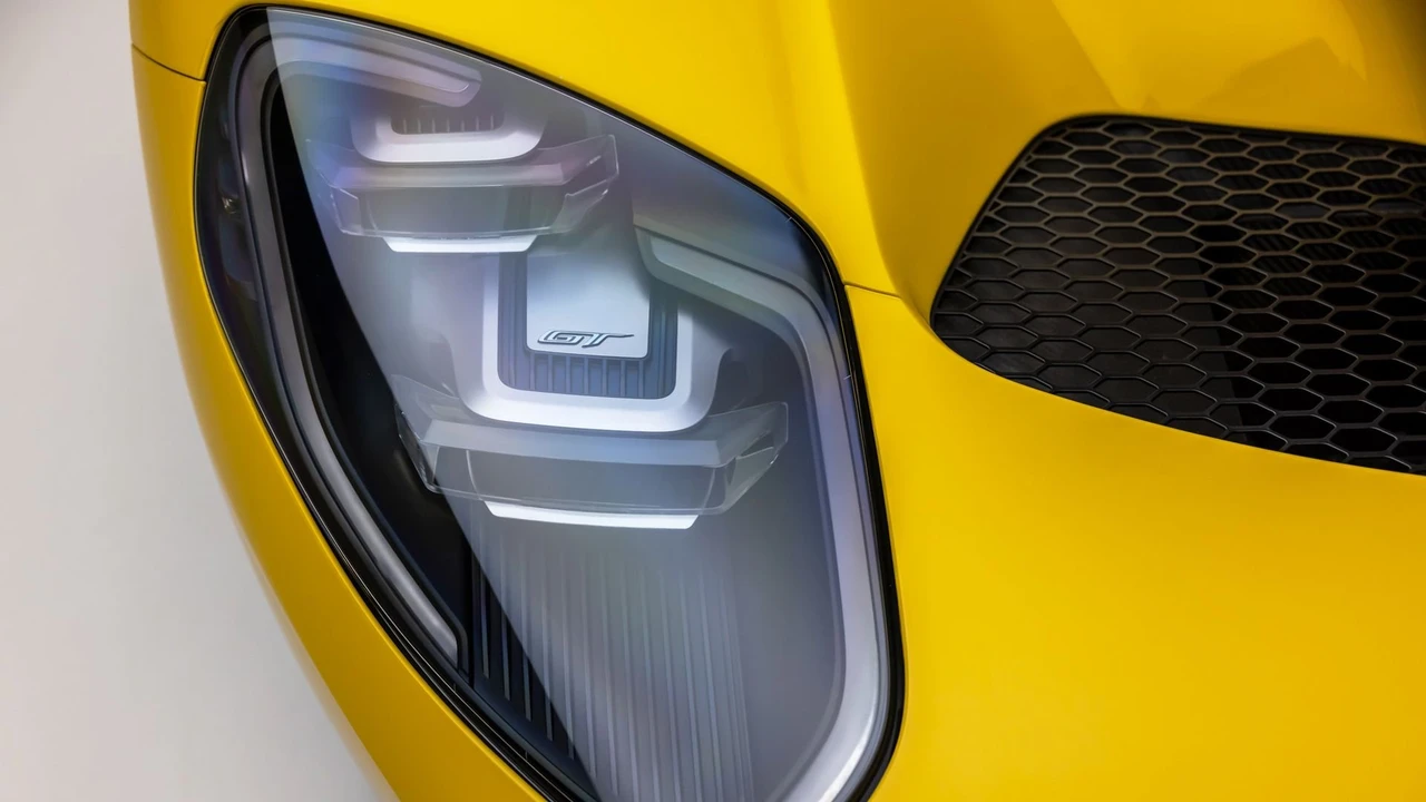 2017 Ford GT 2nd Gen - Image 8 of 31