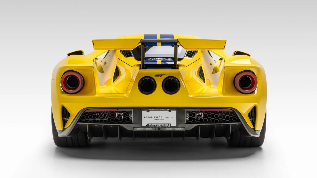 2017 Ford GT 2nd Gen - Image 10 of 31