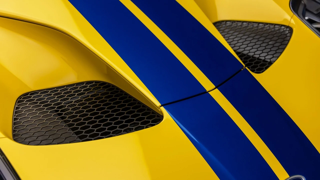 2017 Ford GT 2nd Gen - Image 17 of 31