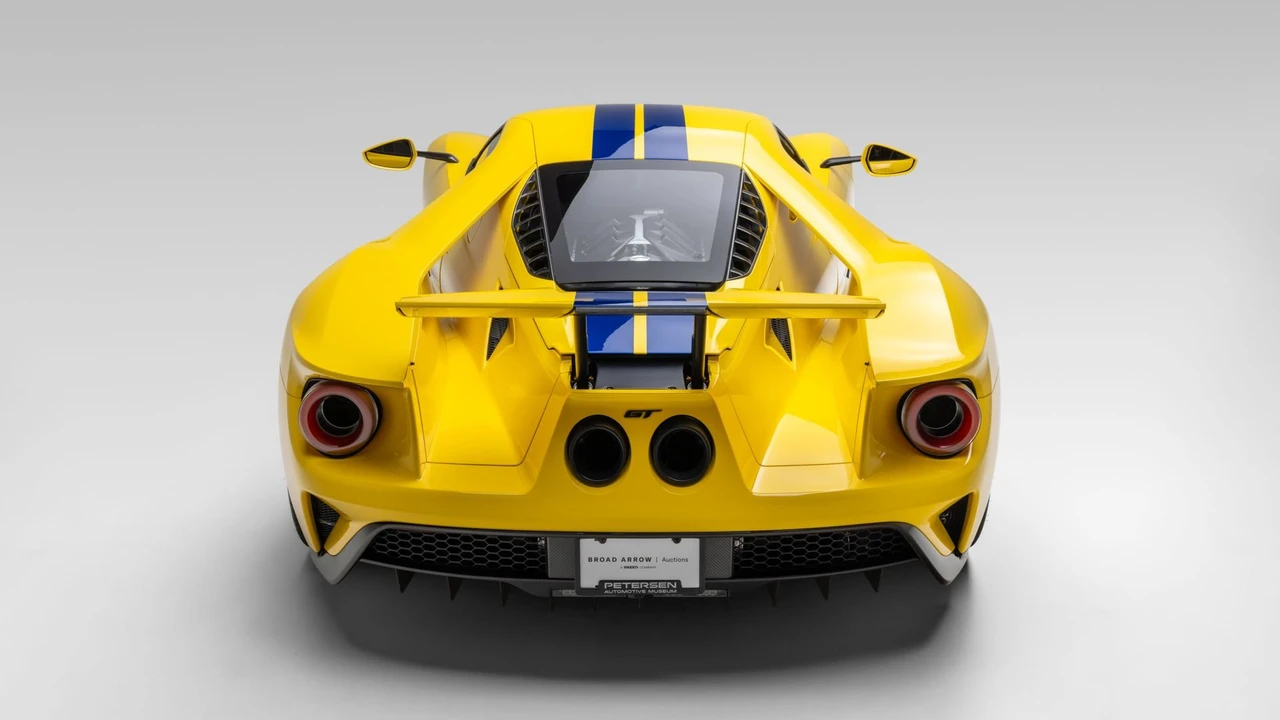 2017 Ford GT 2nd Gen - Image 11 of 31