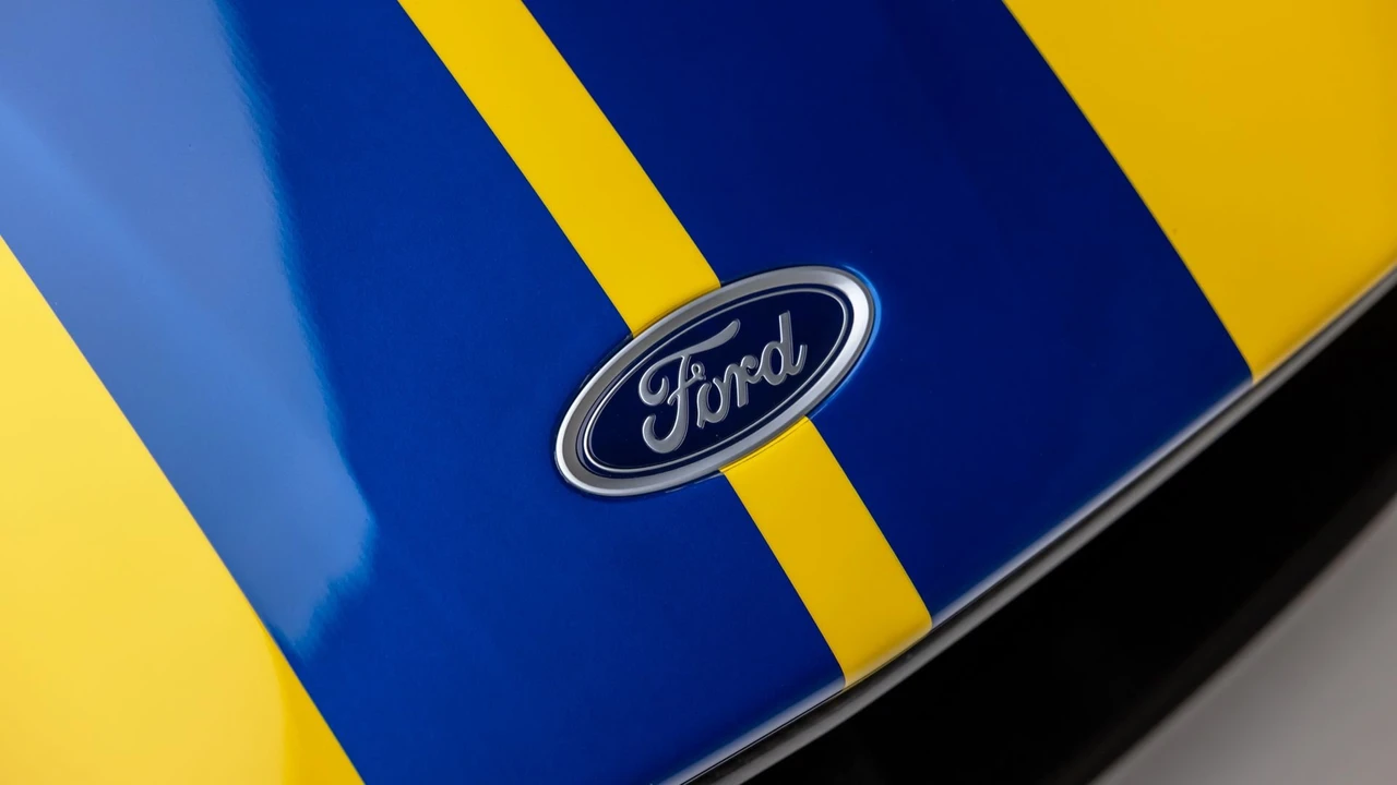 2017 Ford GT 2nd Gen - Image 13 of 31