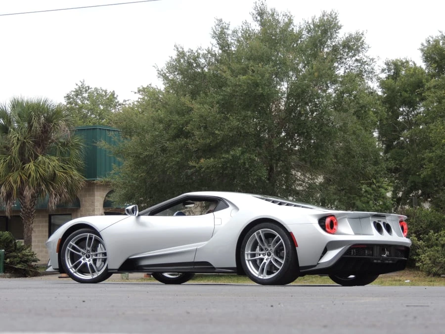 2017 Ford GT 2nd Gen - Image 3 of 24