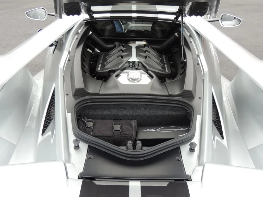 2017 Ford GT 2nd Gen - Image 7 of 24
