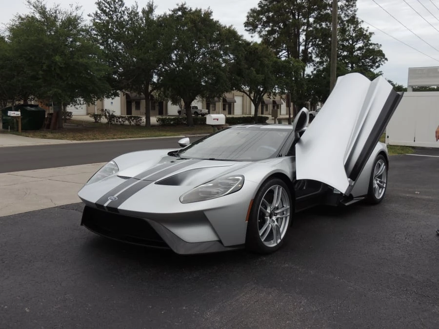 2017 Ford GT 2nd Gen - Image 9 of 24
