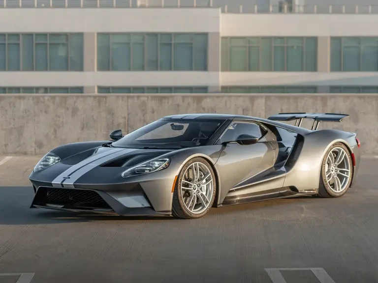 2017 Ford GT 2nd Gen - Image 2 of 31