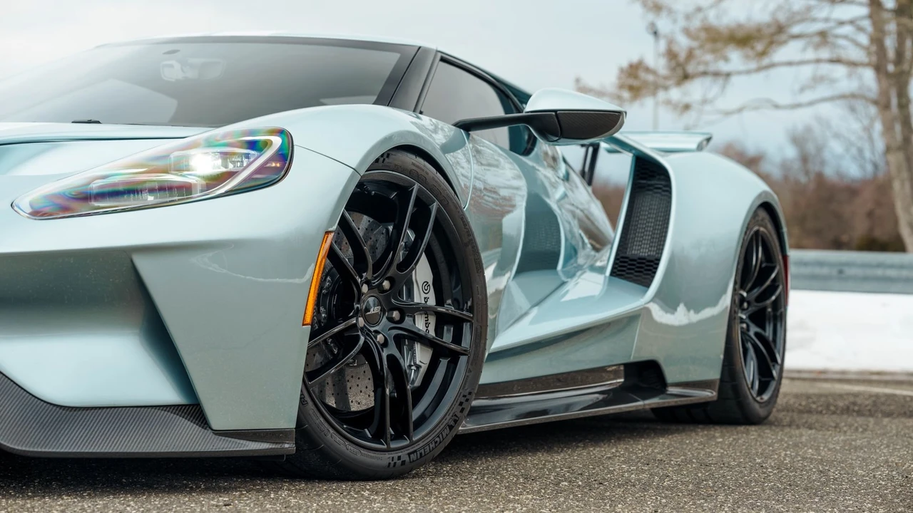 2017 Ford GT 2nd Gen - Image 26 of 31
