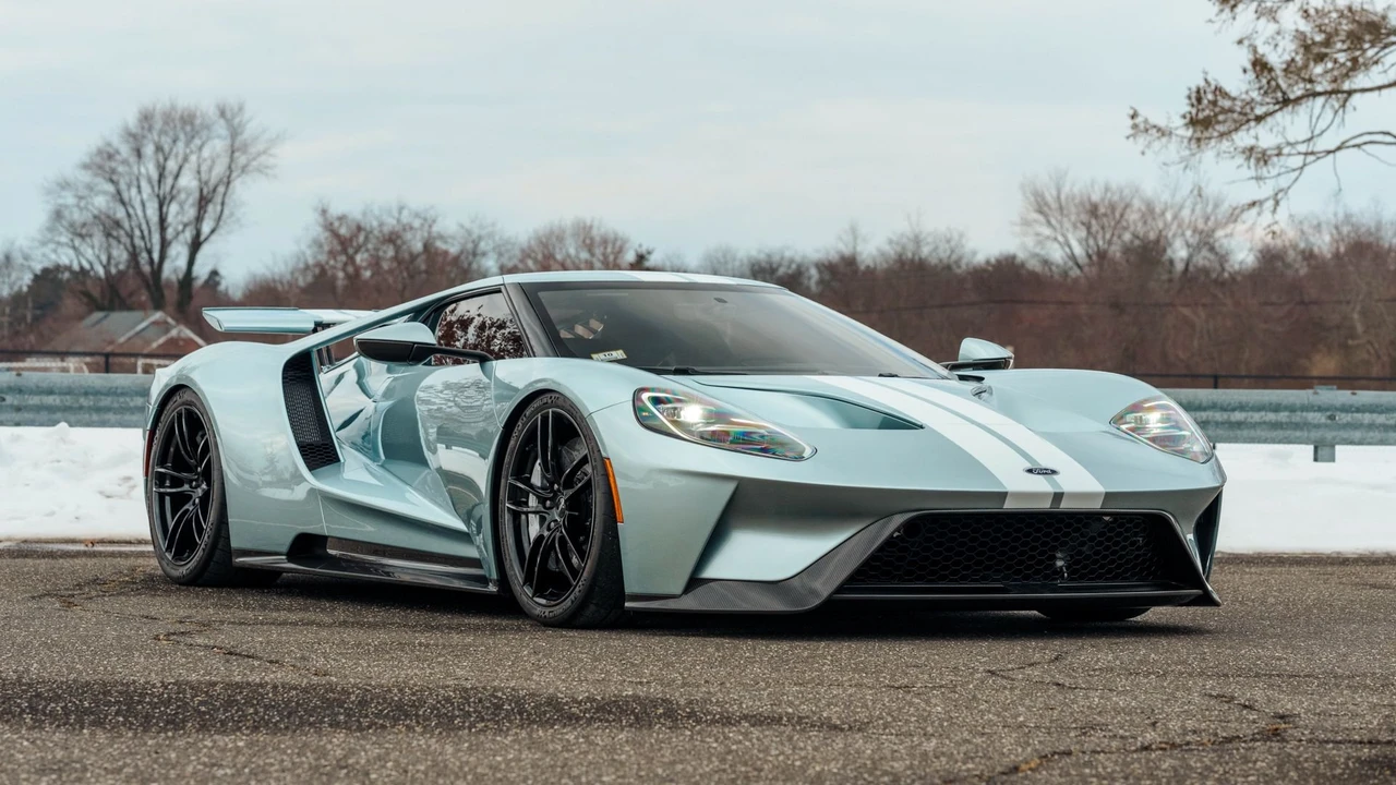 2017 Ford GT 2nd Gen - Image 11 of 31