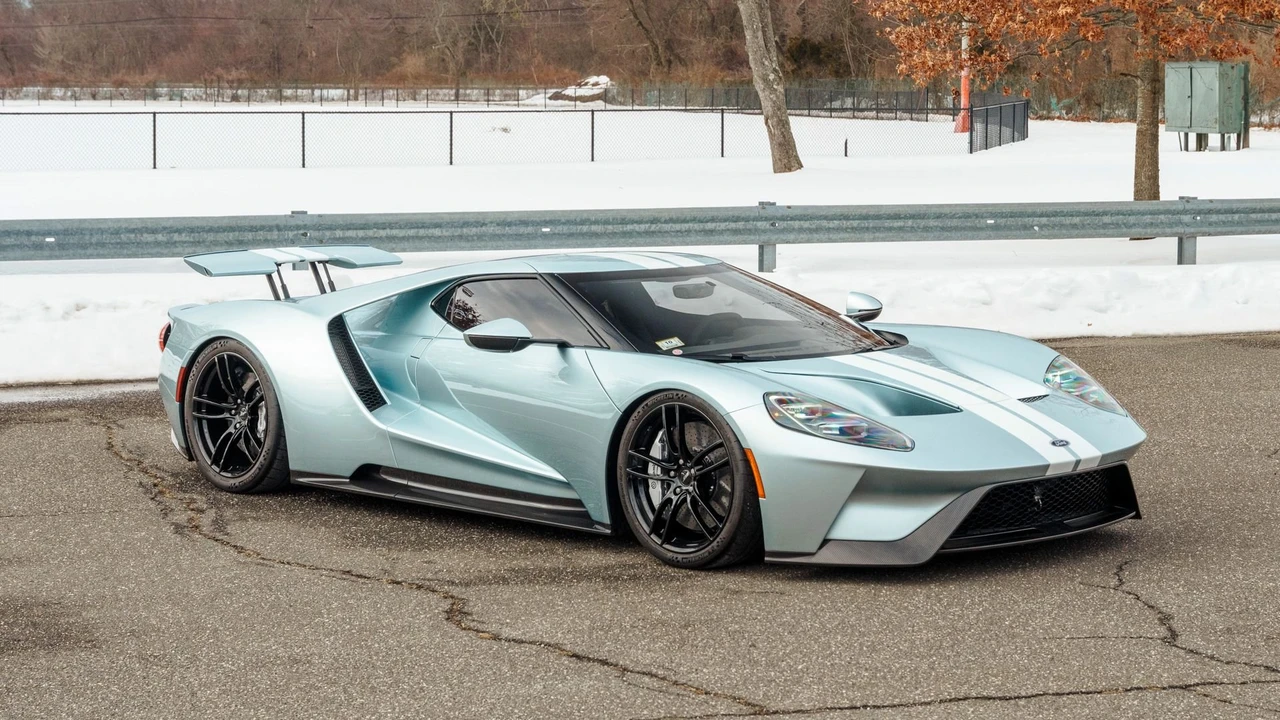 2017 Ford GT 2nd Gen - Image 12 of 31