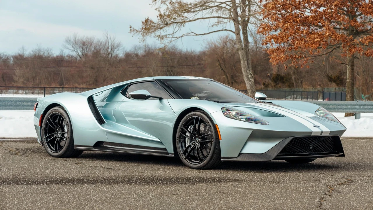 2017 Ford GT 2nd Gen - Image 13 of 31