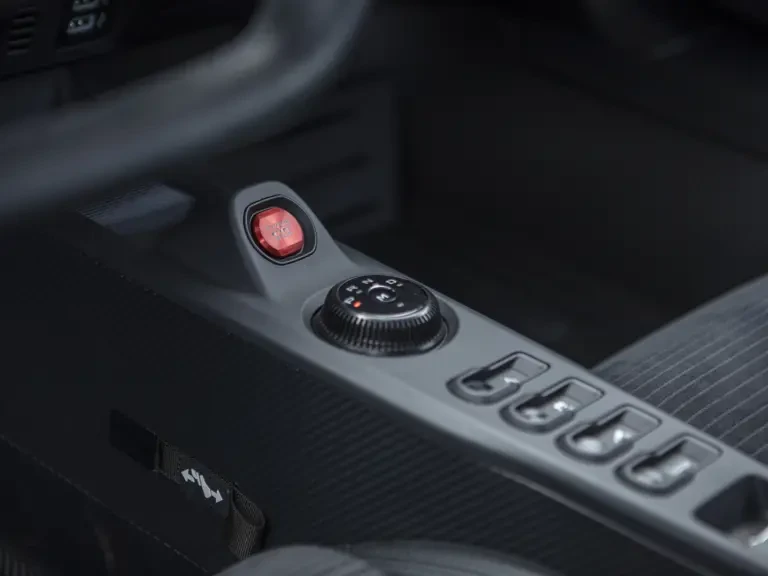 2017 Ford GT 2nd Gen - Image 13 of 31