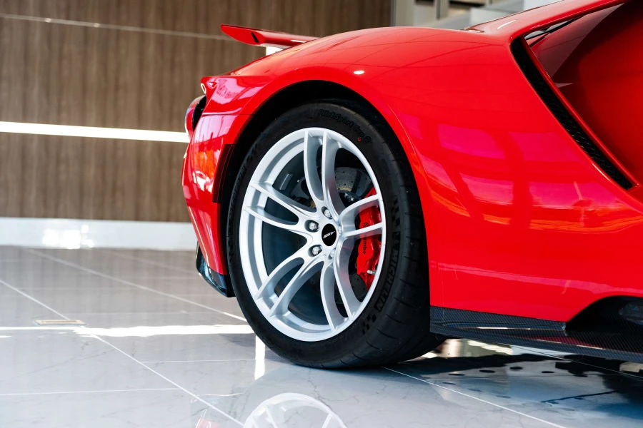 2017 Ford GT 2nd Gen - Image 14 of 31