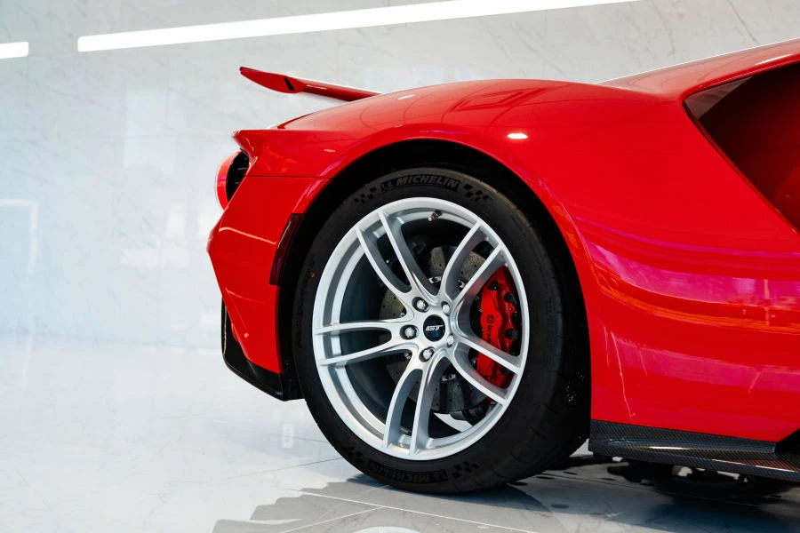 2017 Ford GT 2nd Gen - Image 27 of 31