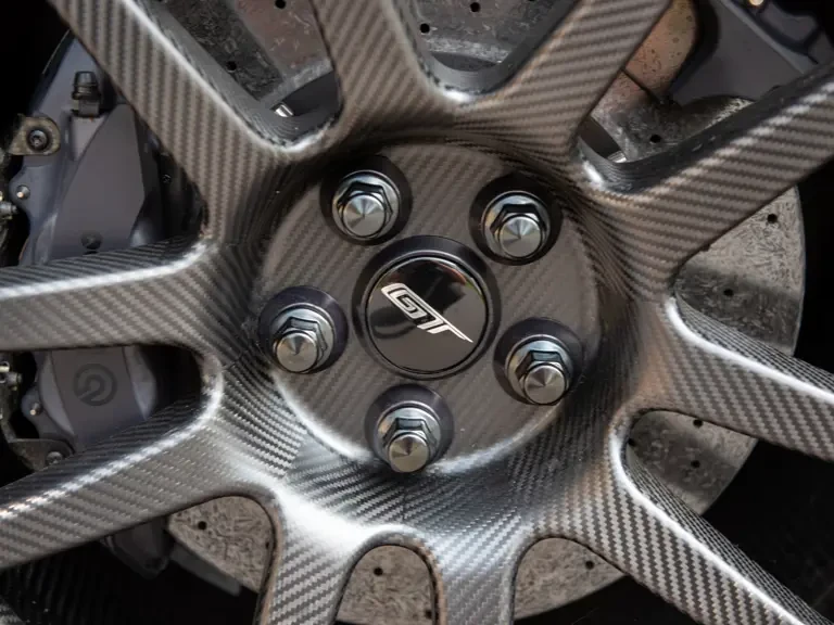 2017 Ford GT 2nd Gen - Image 15 of 31