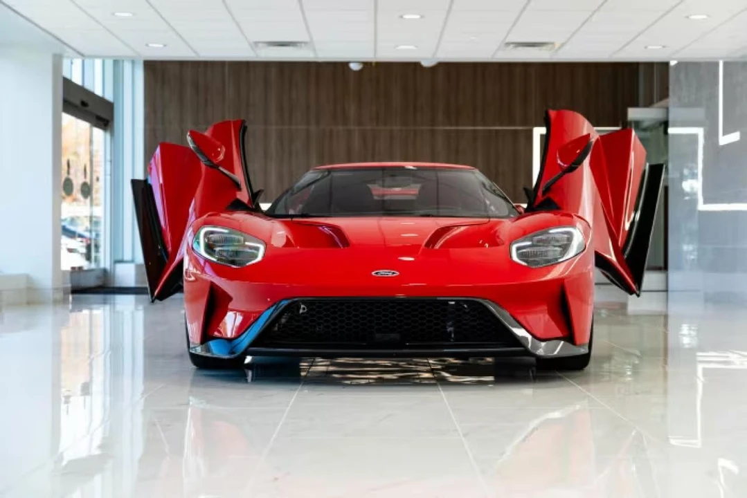 2017 Ford GT 2nd Gen - Image 19 of 31