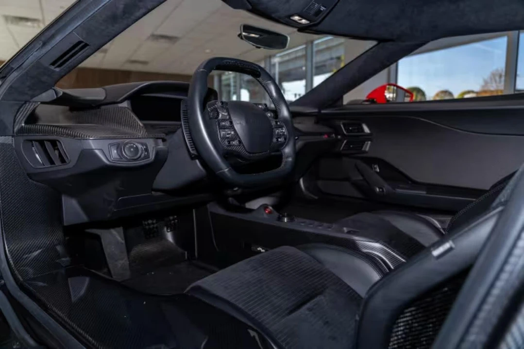 2017 Ford GT 2nd Gen - Image 7 of 31