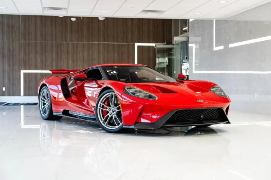 2017 Ford GT 2nd Gen - Image 17 of 31