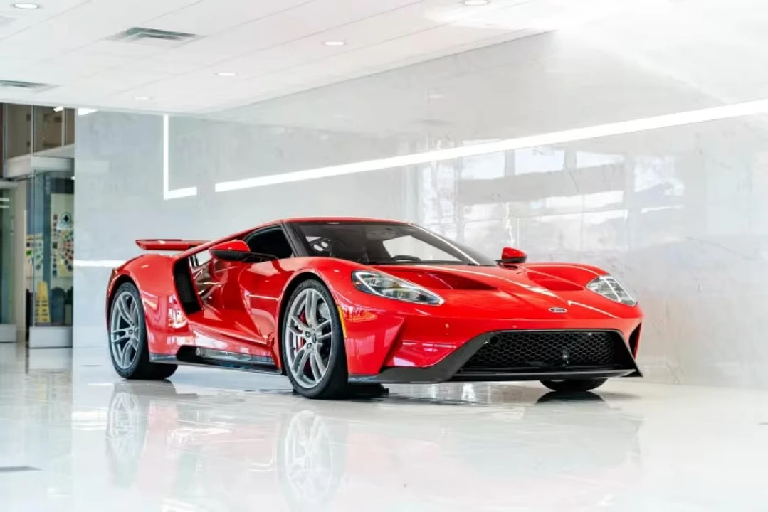 2017 Ford GT 2nd Gen - Image 10 of 31
