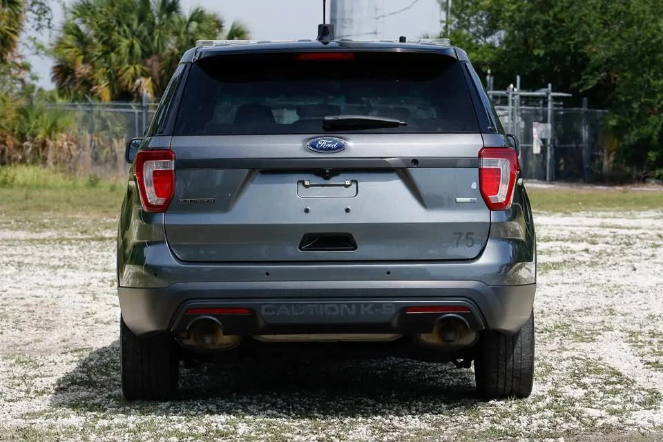 2017 Ford Taurus 6th Gen - Image 7 of 17