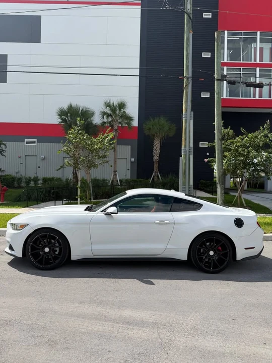 2017 Ford S550 Mustang - Image 9 of 10