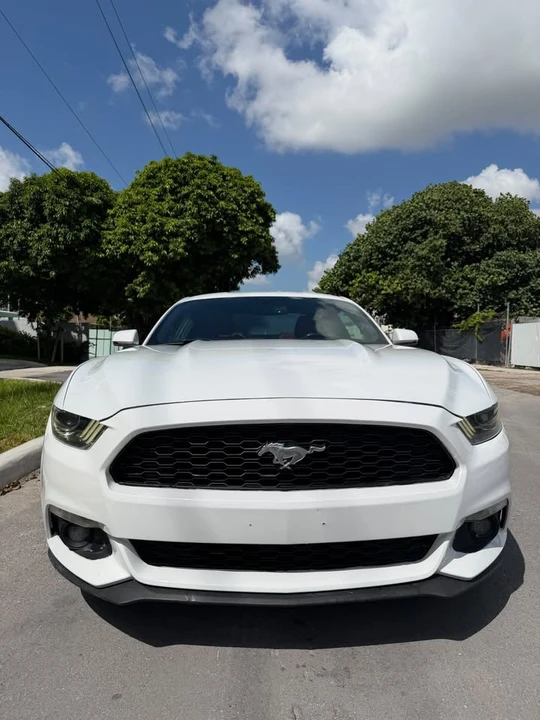 2017 Ford S550 Mustang - Image 2 of 10