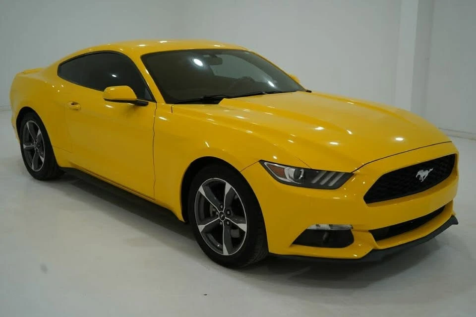 2017 Ford S550 Mustang - Image 2 of 10