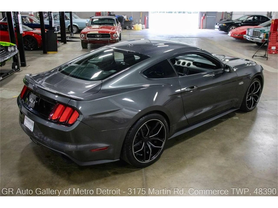 2017 Ford S550 Mustang - Image 7 of 31